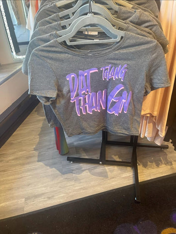 Dat Thang Thangin crop top
